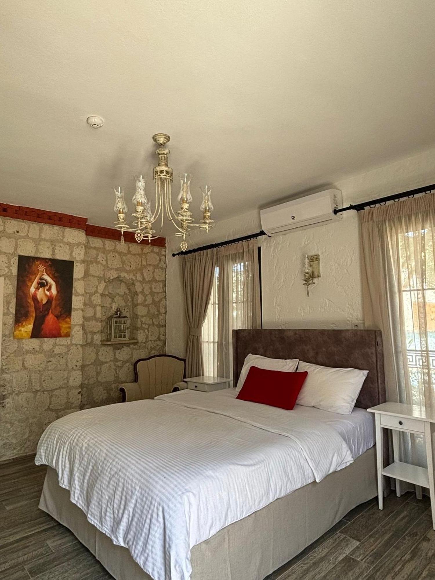 Alacati Albatross Hotel Экстерьер фото